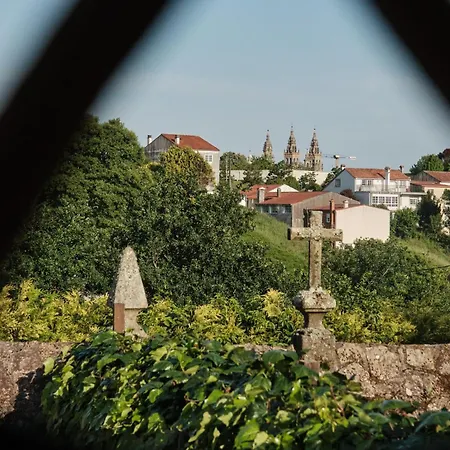 El Bosque De Asís-parking Gratuito * Santiago de Compostela